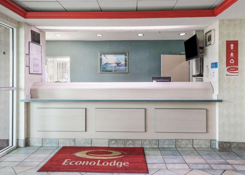 Tennessee Morristown Lobby