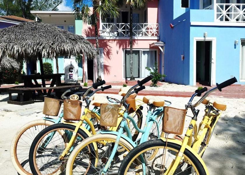  Coral Harbour Bicycling