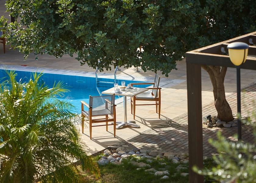 Crete Agios Nikolaos Garden
