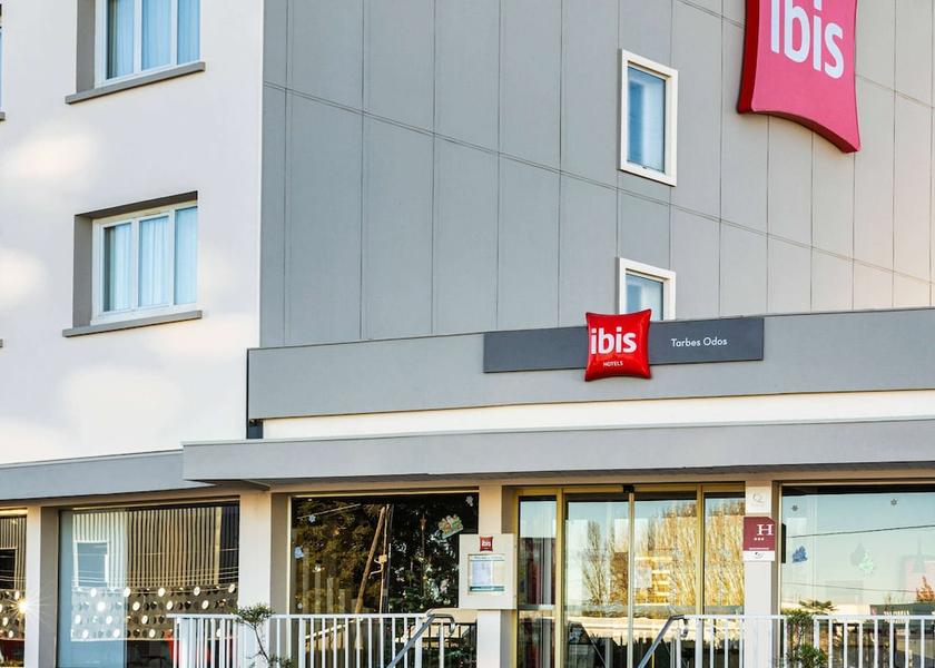 Occitanie Odos Exterior Detail