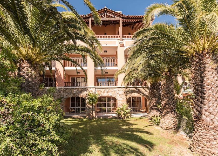 Provence - Alpes - Cote d'Azur Saint-Raphael Facade