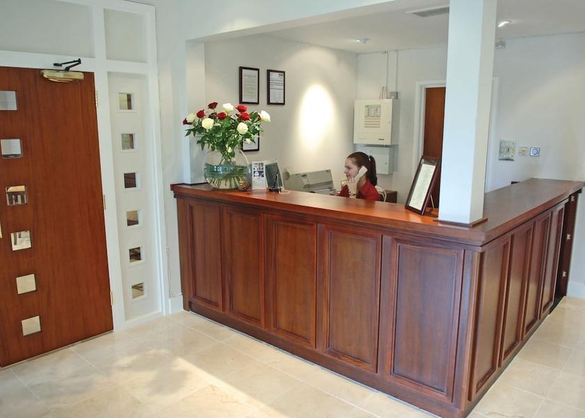 England Haywards Heath Concierge desk