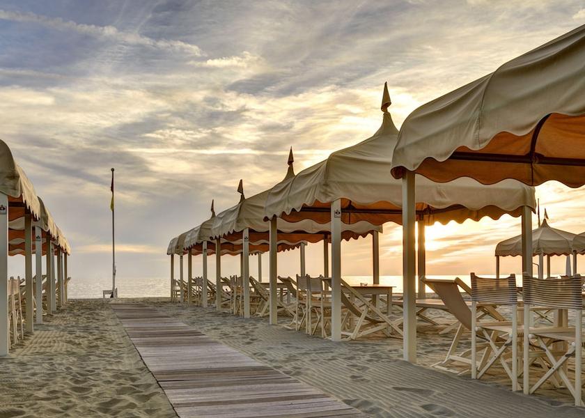 Tuscany Camaiore Beach