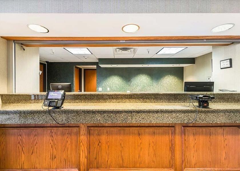 Illinois O'Fallon Lobby