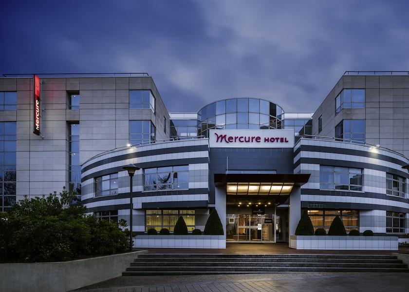 Ile-de-France Massy Facade