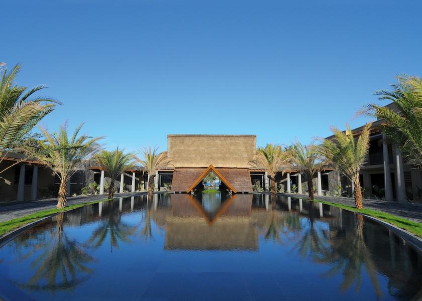 MU Trou aux Biches Entrance