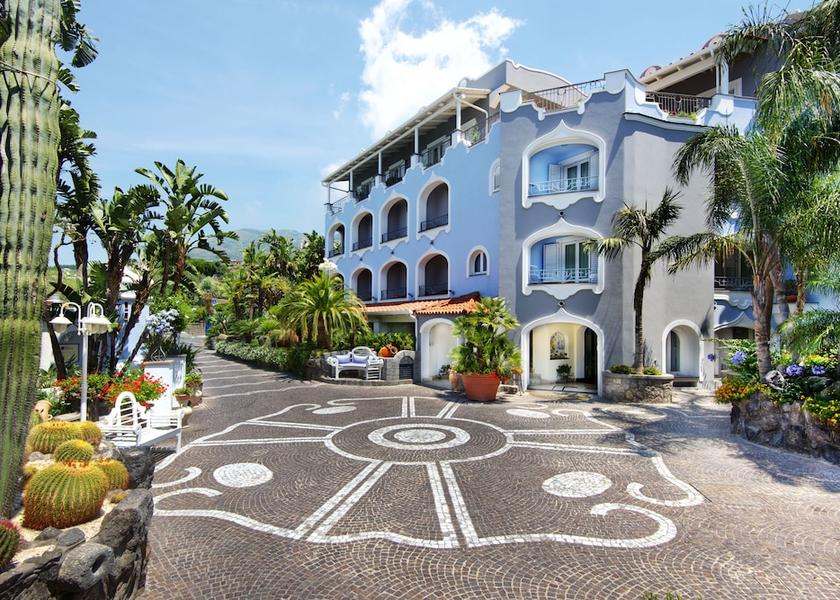 Campania Forio Front of property