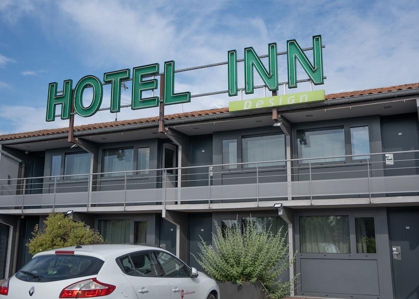 Nouvelle-Aquitaine La Rochelle Facade