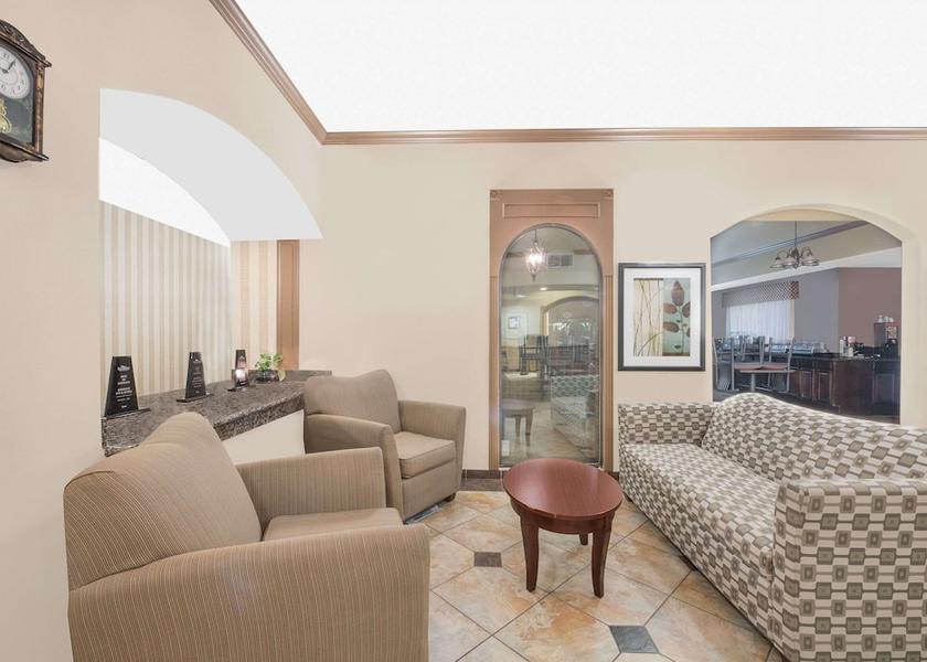 Texas Snyder Lobby