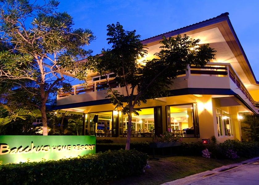 Prachuap Khiri Khan Pranburi Facade