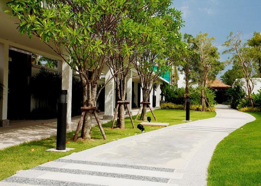 Phuket Choeng Thale Property Grounds