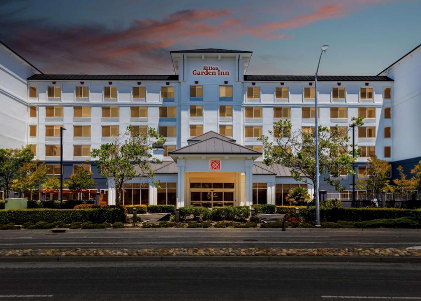 California San Mateo exterior view