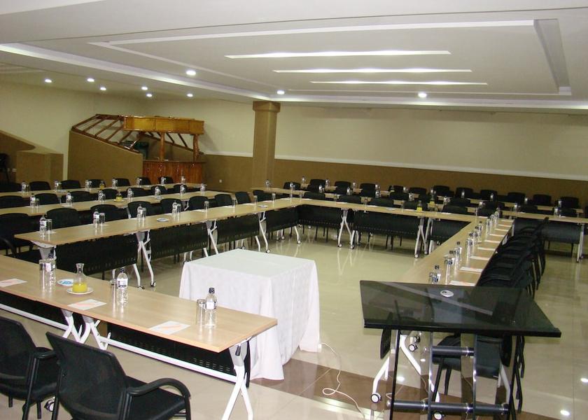  Lilongwe Interior Entrance