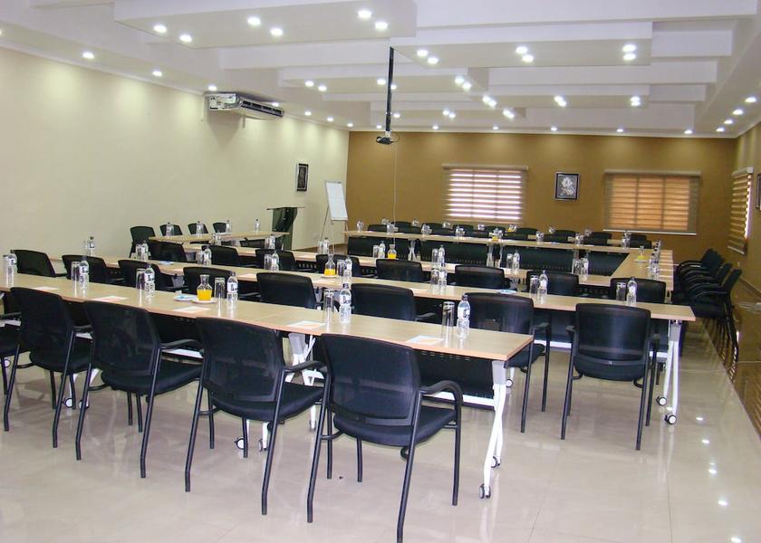  Lilongwe Meeting Room
