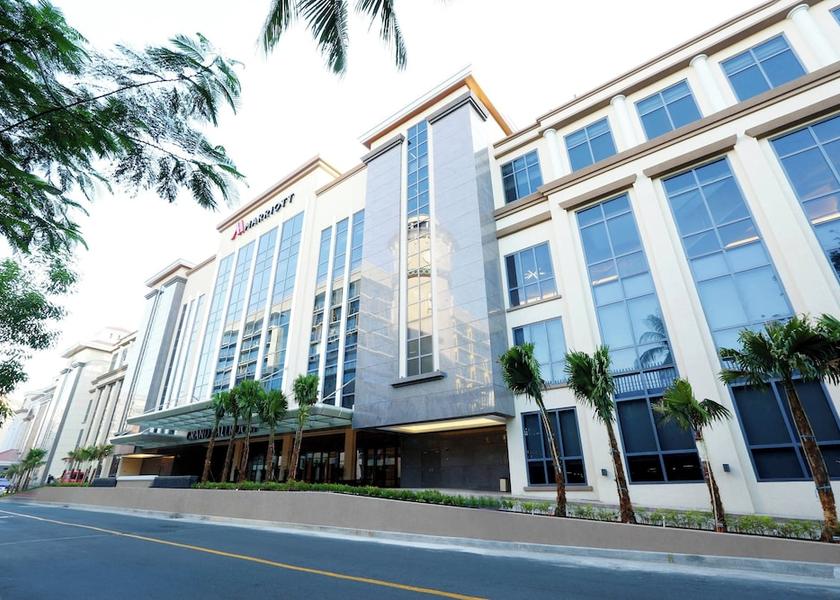  Pasay Exterior
