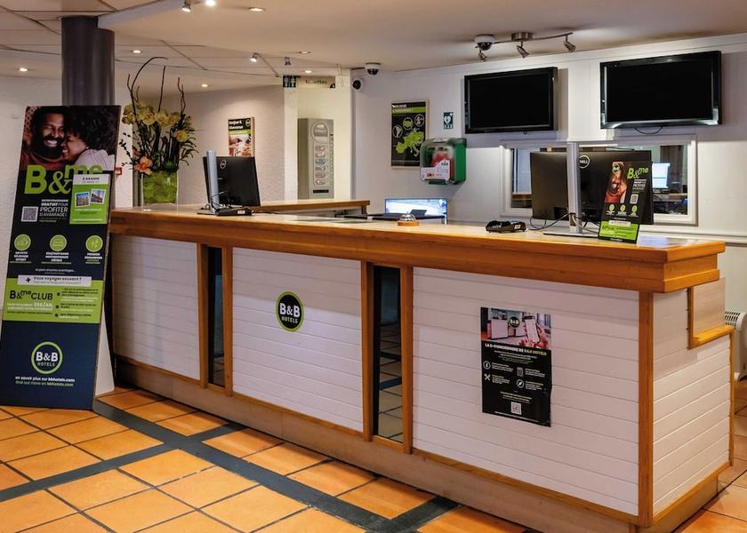 Auvergne-Rhone-Alpes Gieres Reception