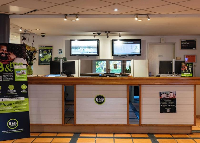 Auvergne-Rhone-Alpes Gieres Reception