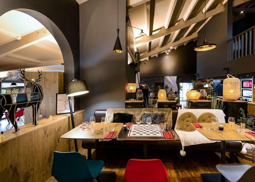 Auvergne-Rhone-Alpes Creches-sur-Saone Restaurant