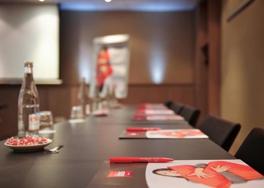 Brittany Lorient Meeting Room