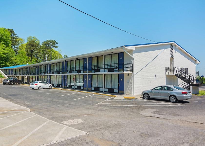 Tennessee Cleveland Front of property