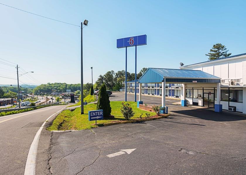 Tennessee Cleveland Property entrance