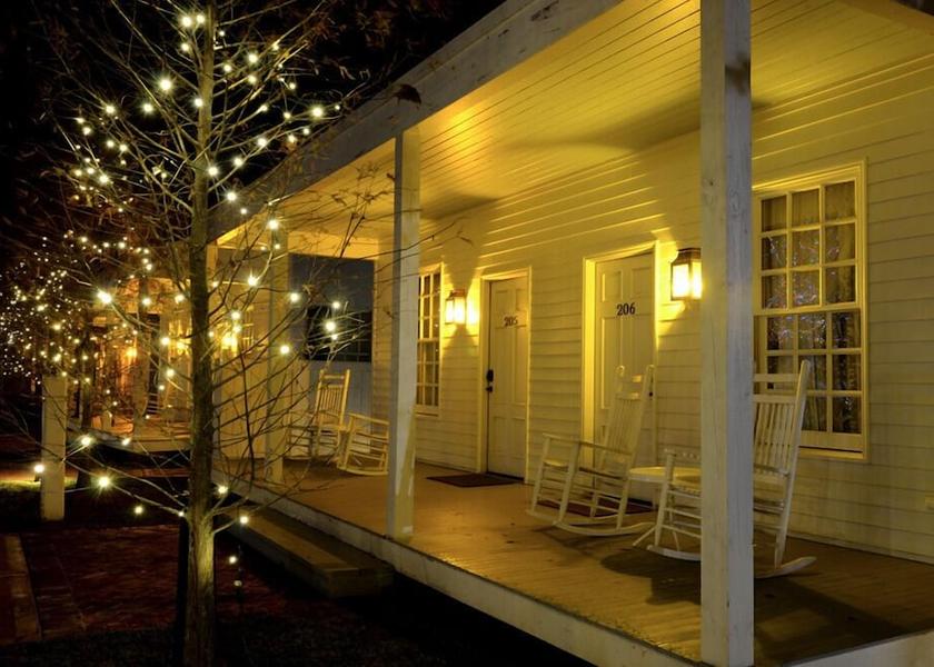 Louisiana White Castle Porch