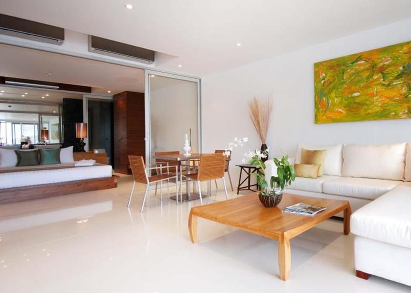 Phuket Choeng Thale Room