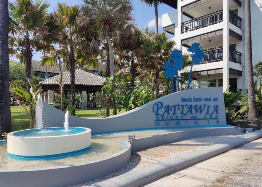 Prachuap Khiri Khan Pranburi Front of property