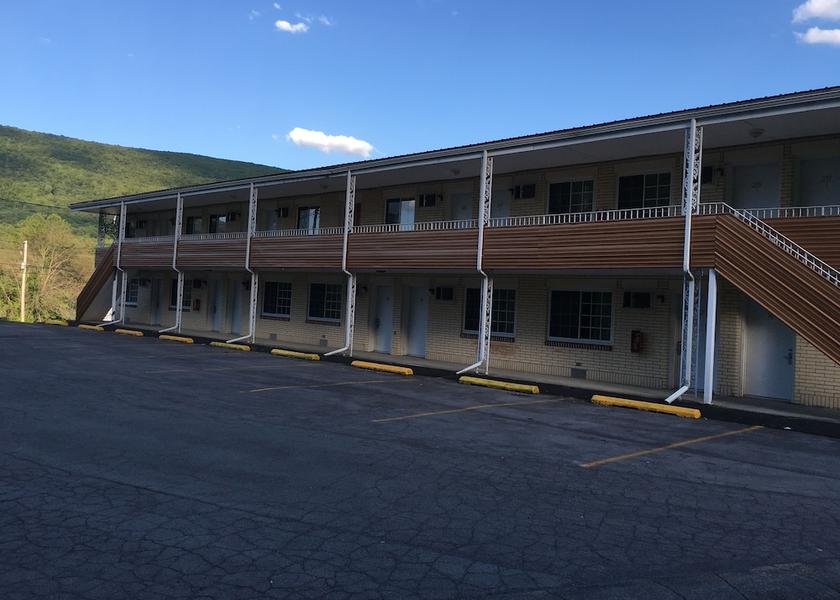 Pennsylvania Altoona Facade