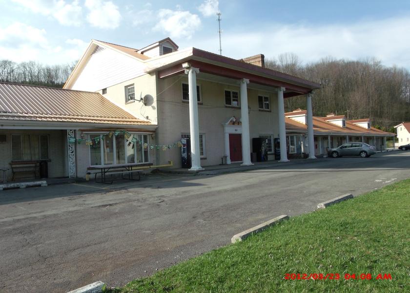 Pennsylvania Altoona Exterior Detail