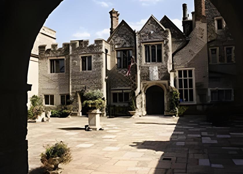 England Ashford Hotel Exterior