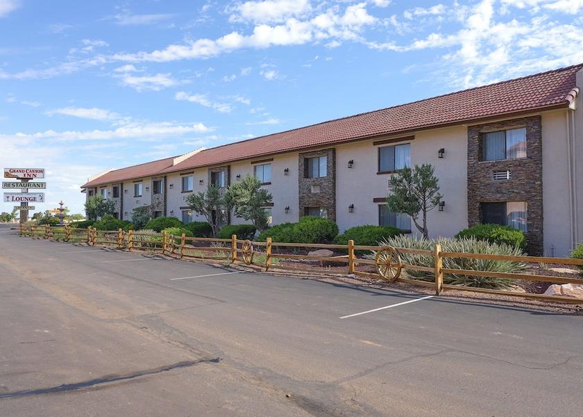 Arizona Valle Facade