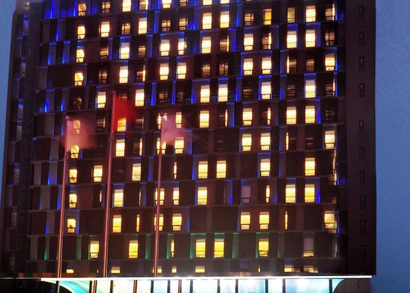 Henan Zhengzhou Exterior Detail