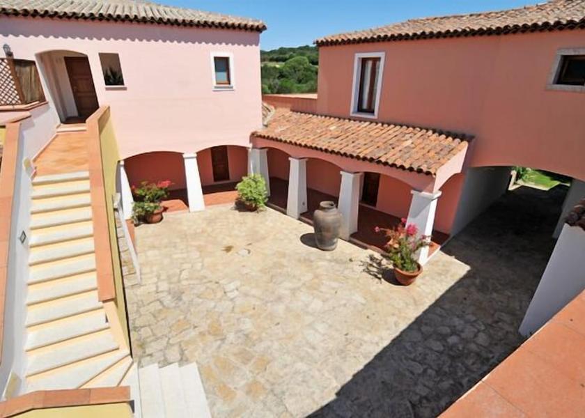 Sardinia Arzachena Courtyard