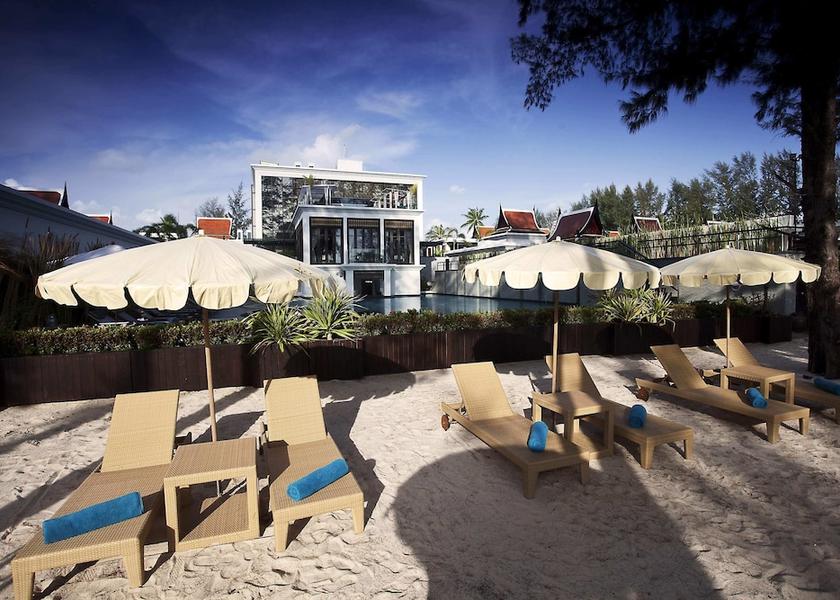 Phuket Mai Khao Sundeck