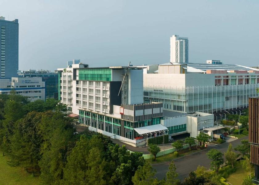  South Tangerang Front of property