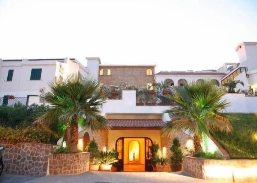 Sicily Realmonte Facade