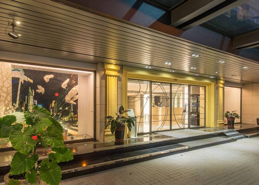  Taipei Property entrance