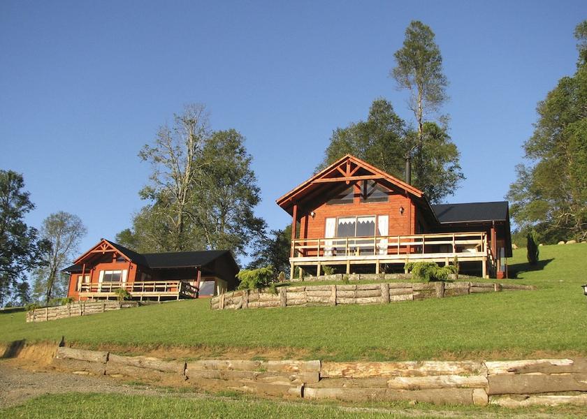 Araucanía Region Pucón Front of property