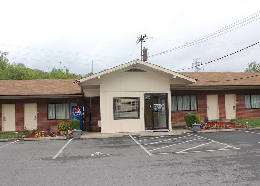 North Carolina Winston-Salem Facade