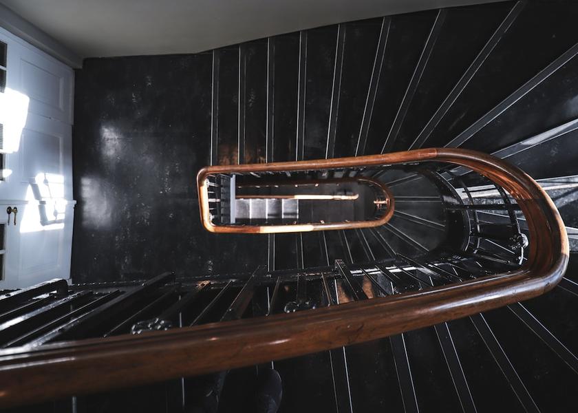  Oslo Staircase