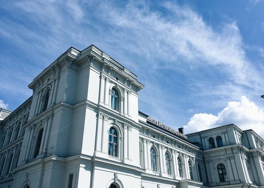  Oslo Front of property