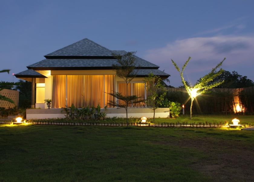 Phuket Sa Khu Exterior Detail