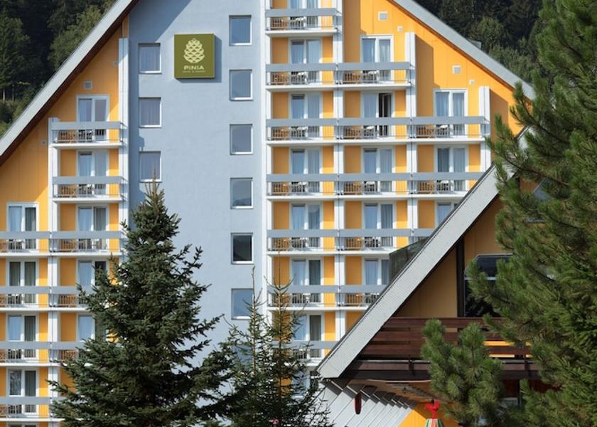 Hradec Kralove (region) Spindleruv Mlyn Exterior Detail