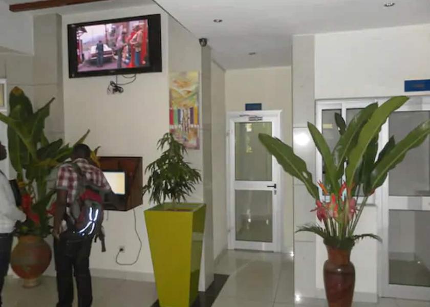  Yaounde Lobby