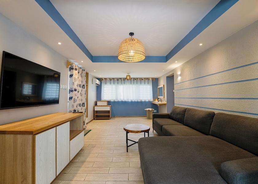  Trou aux Biches Living area