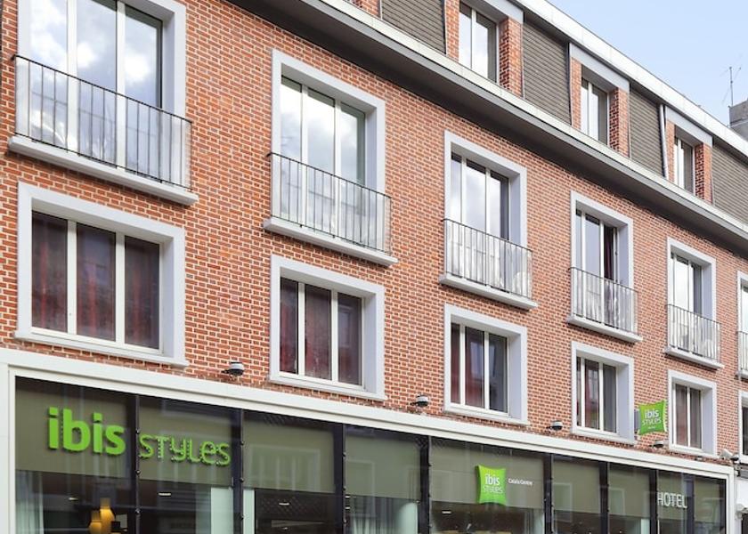 Hauts-de-France Calais Facade