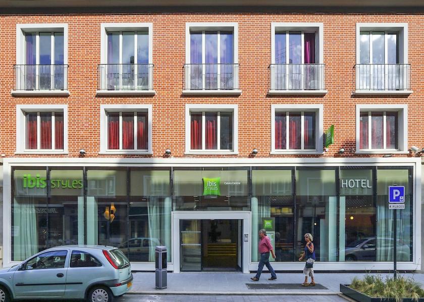 Hauts-de-France Calais Facade
