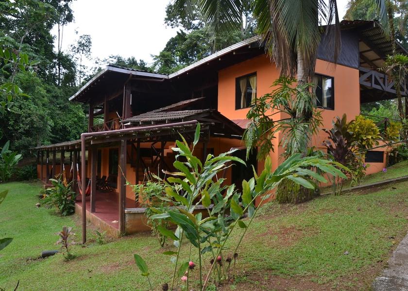 Alajuela Santa Rita Property Grounds