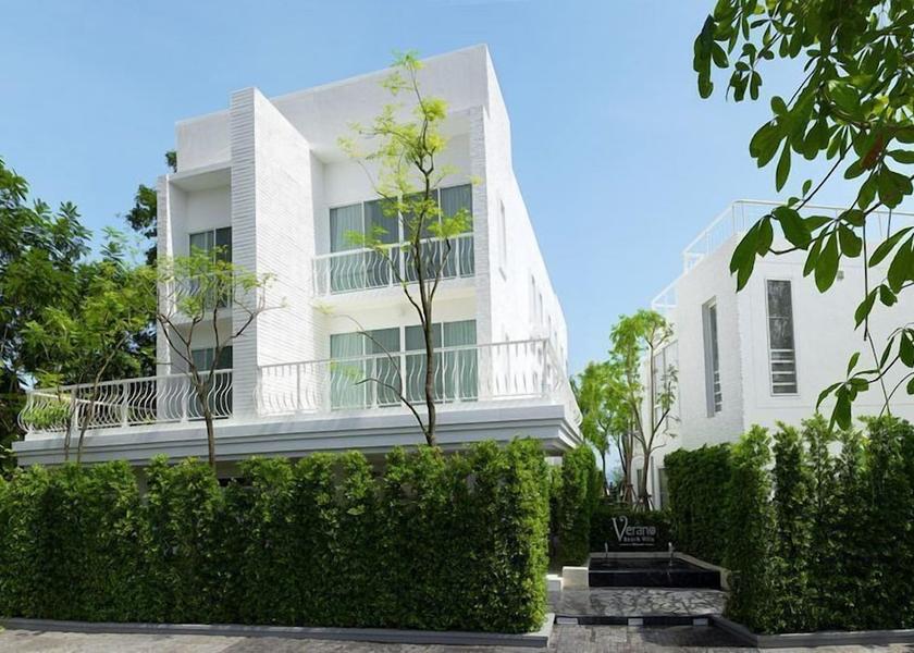 Prachuap Khiri Khan Tha Yang Facade